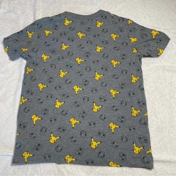 Old Navy‎ Lot Of 2 Pikachu Tee Gender Neutral Kids Size Small/medium Gray Pink - Picture 7 of 10